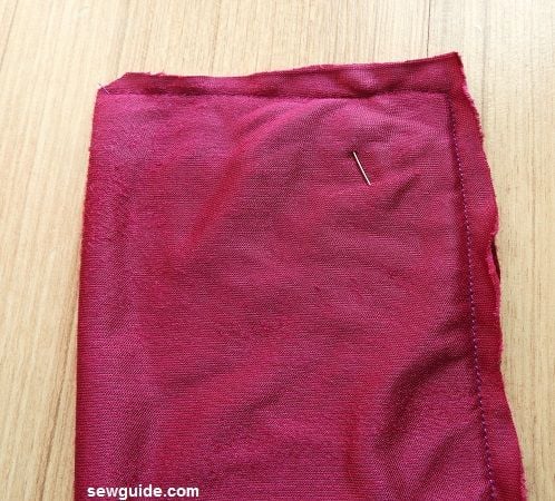 sew the short edge together 