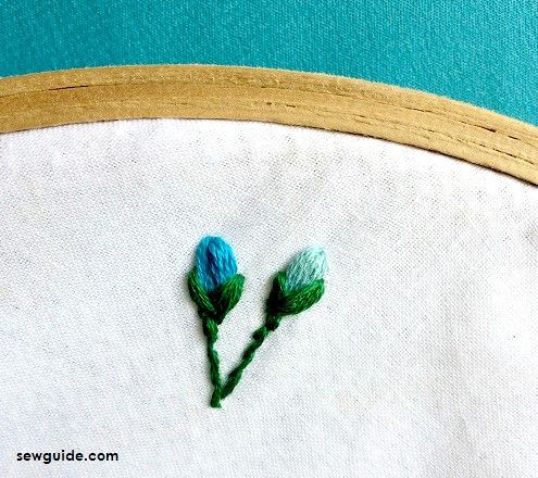 rosebud with granitos stitch