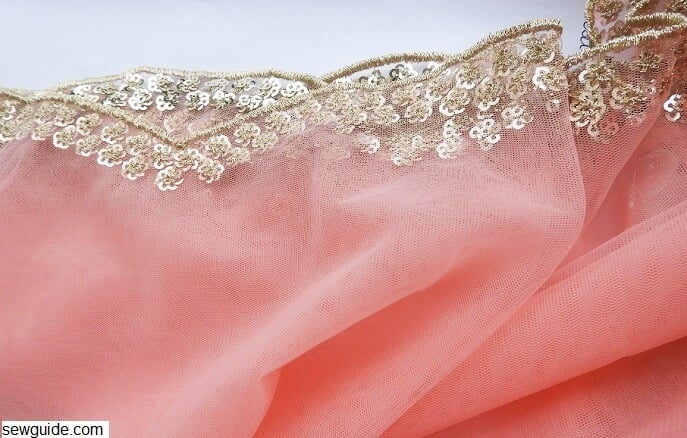 tulle wedding veil in soft color 